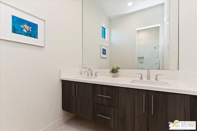 1280 Celadon Street, Palm Springs CA: https://media.crmls.org/mediaz/a1a8bf4f-f9a4-4e0b-8e50-131d4d240c99.jpg