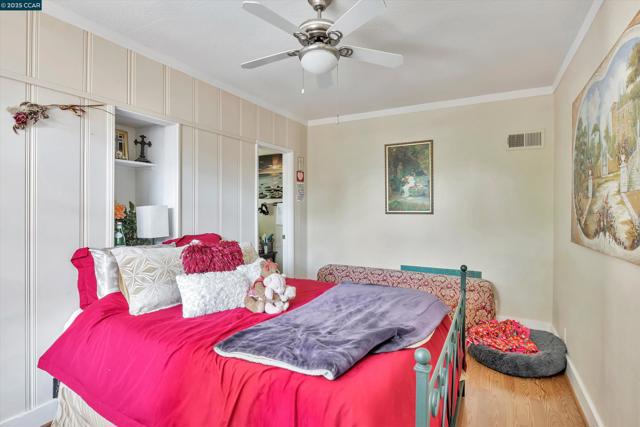 366 Ilo Lane, Danville CA: https://media.crmls.org/mediaz/a1a96ba8-a782-4f62-98b7-de34498ecdba.jpg