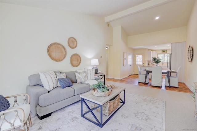 1982 Fairlee, Encinitas CA: https://media.crmls.org/mediaz/a1ab7437-f147-48bf-bb54-256b577937cf.jpg