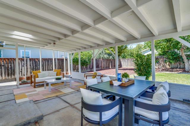 10211 E Estates Drive, Cupertino CA: https://media.crmls.org/mediaz/a1acc6ae-a9d4-4e1a-a14e-8b02e1569c2d.jpg