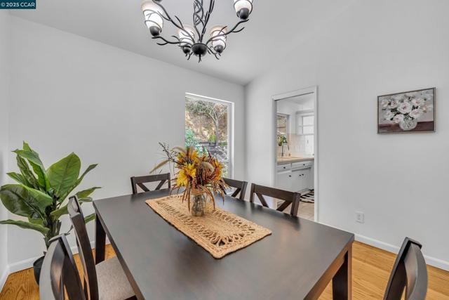 2690 Doidge Ave, Pinole CA: https://media.crmls.org/mediaz/a1ad9bae-4a05-4d5e-9290-0db37ead79eb.jpg