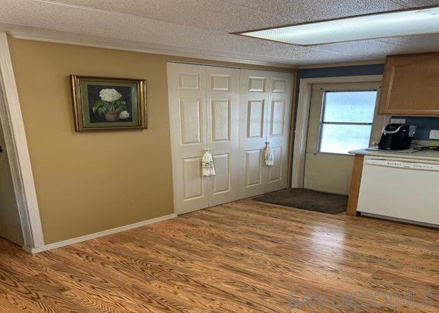 1501 Anza, Vista CA: https://media.crmls.org/mediaz/a1aea4e6-2c46-4b7d-90a5-4513f1c5c058.jpg