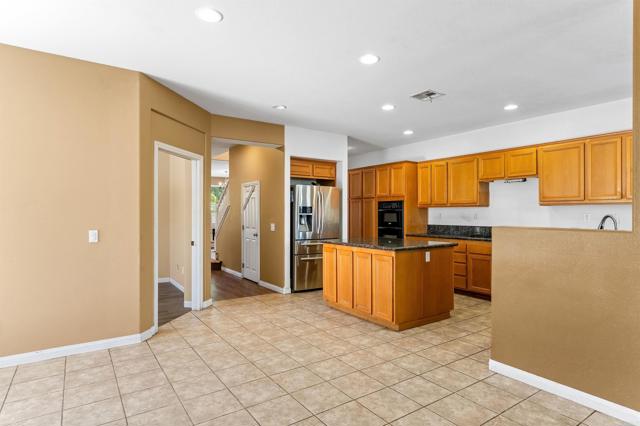 1049 Boulder, Oceanside CA: https://media.crmls.org/mediaz/a1aee92b-84ba-4d02-a882-094d154b0ce5.jpg