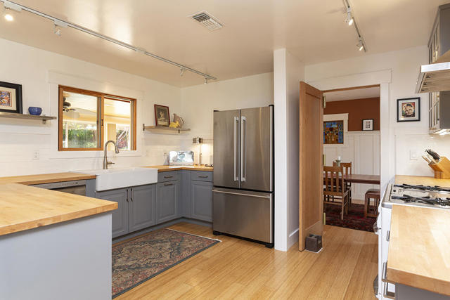 67931 Valley Vista Drive, Cathedral City CA: https://media.crmls.org/mediaz/a1b0a053-8798-47ec-811f-1131124f027b.jpg