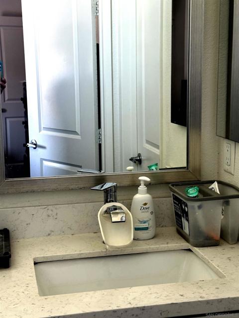 1390 SANTA VICTORIA Rd, Chula Vista CA: https://media.crmls.org/mediaz/a1b0a3f4-ef1b-41fd-b4ff-021ab9b06a87.jpg