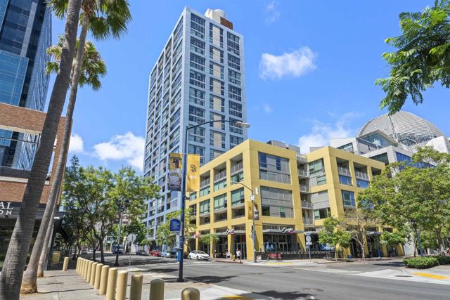 321 10th Ave, San Diego CA: https://media.crmls.org/mediaz/a1b21502-a136-4c18-8539-8f28bdee1acc.jpg