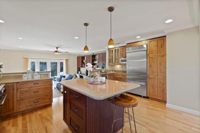 372 Bluefish Court, Foster City CA: https://media.crmls.org/mediaz/a1b2d313-bf9d-4ad2-9897-c2b36ccf08ad.jpg