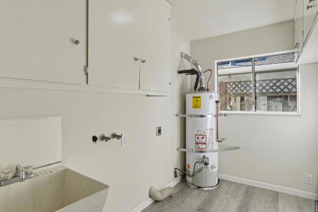 1079 Annapolis Drive, San Mateo CA: https://media.crmls.org/mediaz/a1b34893-8af8-42e7-a892-c05d1e7d3628.jpg