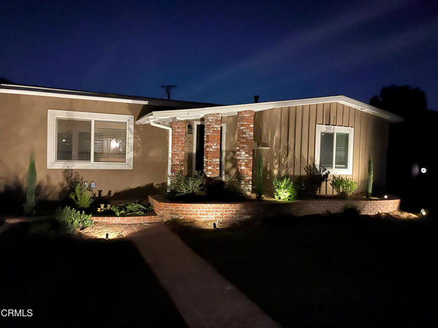 Detail Gallery Image 3 of 38 For 5741 E 23rd St, Long Beach,  CA 90815 - 3 Beds | 3/1 Baths