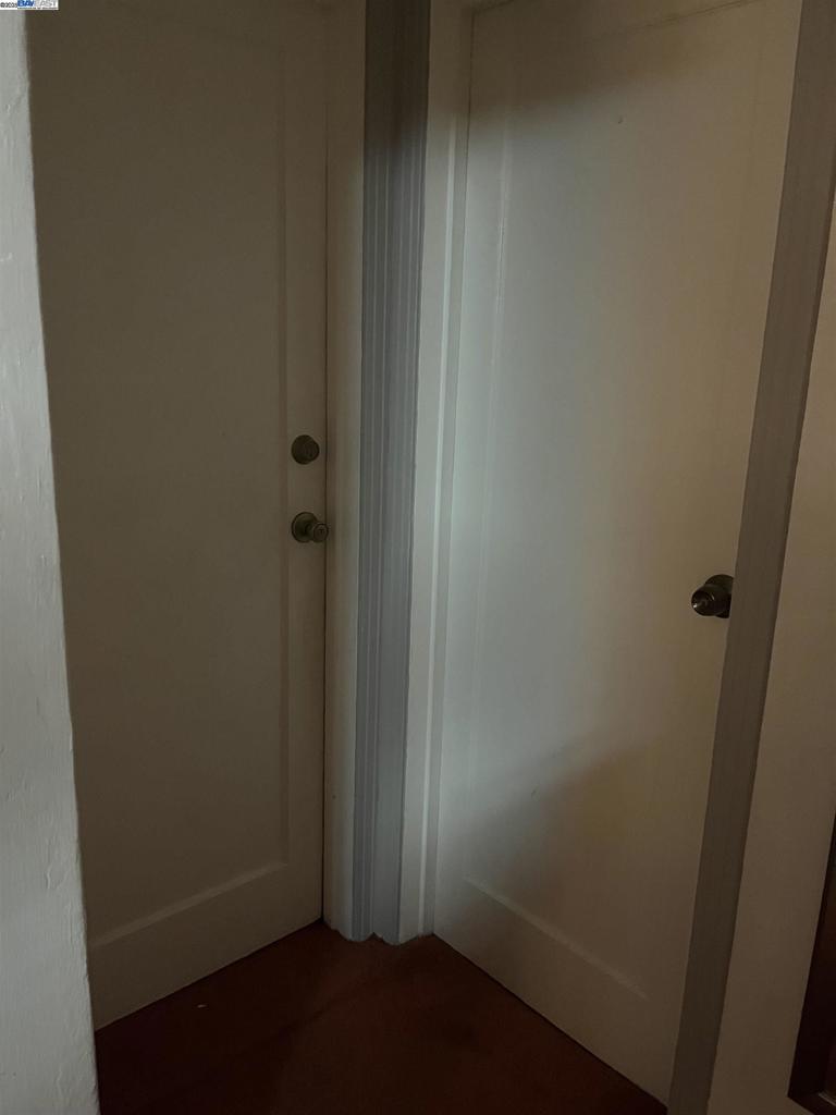 https://media.crmls.org/mediaz/a1b3b095-9653-4adc-ac9d-2458e58adfc9.jpg?preset=X-Large