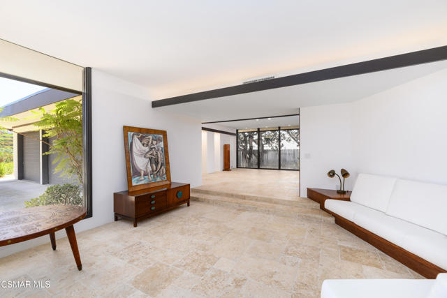 4787 Clubhouse Drive, Somis CA: https://media.crmls.org/mediaz/a1b4001f-bf8d-46c3-9bc8-a61ae6773419.jpg
