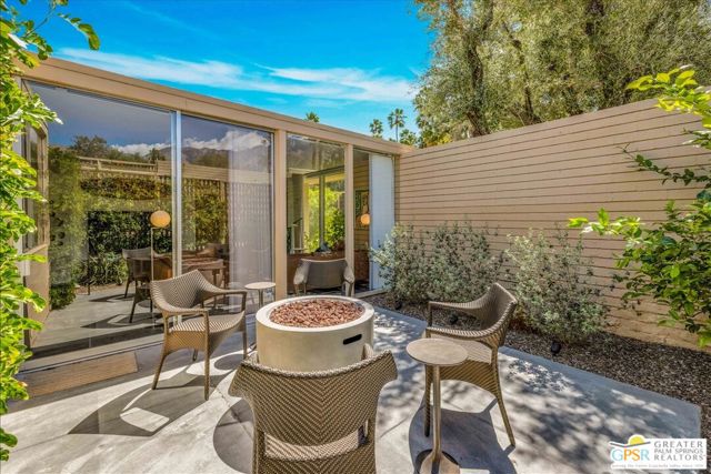 360 Cabrillo Road, Palm Springs CA: https://media.crmls.org/mediaz/a1b45c68-ebbd-4ede-b896-0587131eef52.jpg