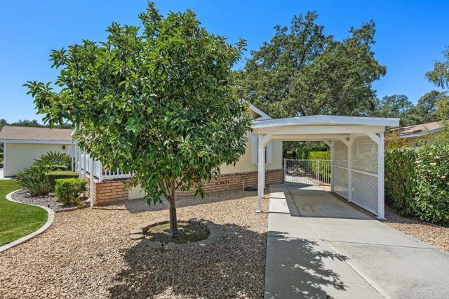 18218 Paradise Mountain Road, Valley Center CA: https://media.crmls.org/mediaz/a1b59232-4d4a-4b8c-9e71-5da08bf3e3d4.jpg