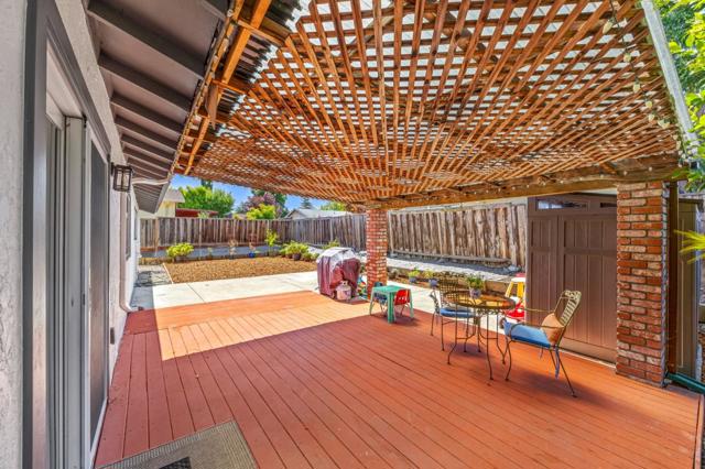 2361 Panoramic Drive, Concord CA: https://media.crmls.org/mediaz/a1b5f859-8513-43ee-96db-c4bafaeff41f.jpg