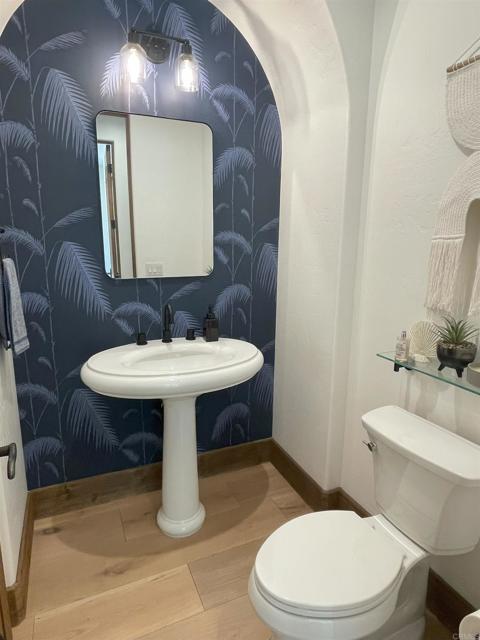 Detail Gallery Image 14 of 29 For 7083 Calle Portone, Rancho Santa Fe,  CA 92091 - 3 Beds | 3/1 Baths