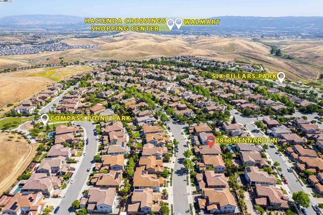 7818 Kennard Ln, San Ramon CA: https://media.crmls.org/mediaz/a1b71b3e-b517-4f5c-9050-060fc7860880.jpg