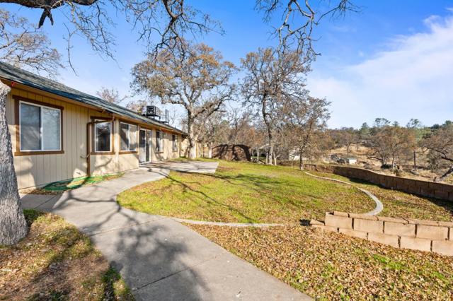 30159 Horseshoe Drive, Coarsegold CA: https://media.crmls.org/mediaz/a1b9231f-27bc-409f-8eae-c341724e3bb7.jpg