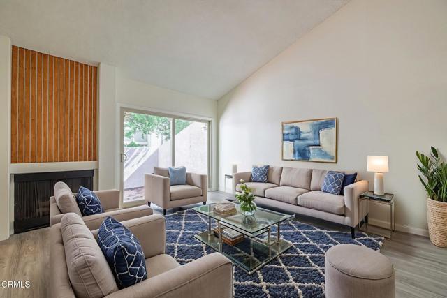 Detail Gallery Image 15 of 48 For 22239 1/4 Erwin St, Woodland Hills,  CA 91367 - 2 Beds | 2 Baths