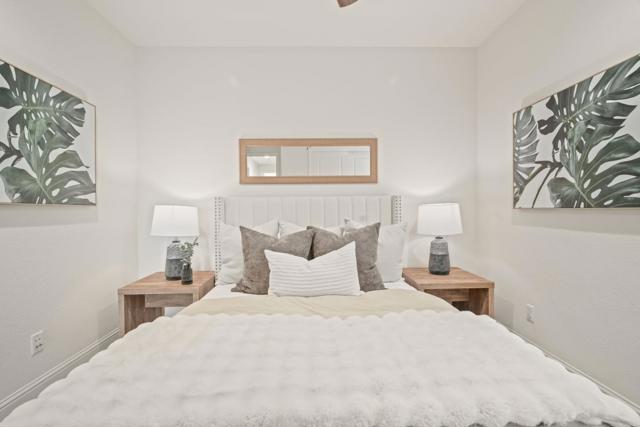 29732 Cantera Drive, Hayward CA: https://media.crmls.org/mediaz/a1bc3662-138c-44fc-8693-c648dfa9e922.jpg