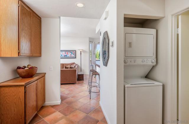 4045 Carmel View Rd, San Diego CA: https://media.crmls.org/mediaz/a1bcb725-c8e5-4e2d-8712-6963fdb22ba1.jpg