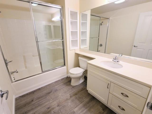 1982 W Bayshore Road, East Palo Alto CA: https://media.crmls.org/mediaz/a1beb22d-1c17-46f1-8eac-bfcd31bb5200.jpg