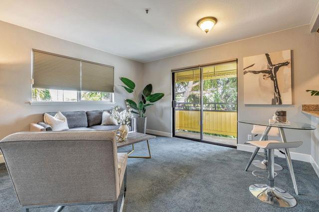 324 Catalpa Street, San Mateo CA: https://media.crmls.org/mediaz/a1c01cff-8111-43b1-8320-d39e1d3a6de2.jpg