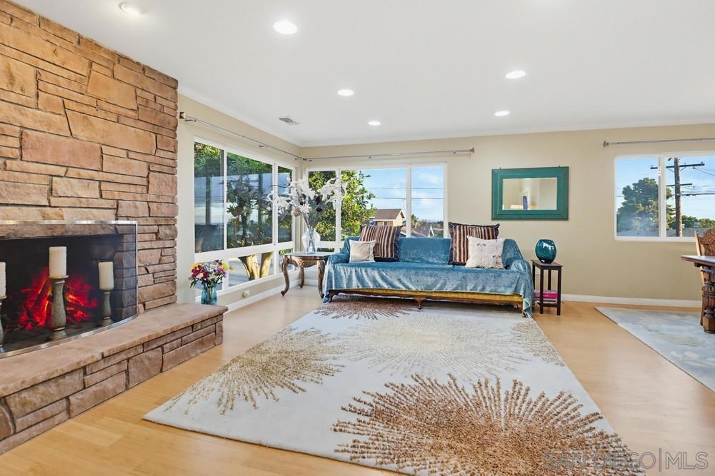 2414 Kathleen Pl - photo 4