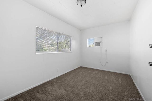 9920 22 River St, Lakeside CA: https://media.crmls.org/mediaz/a1c316e9-aeb0-4e9c-859a-8934f8976607.jpg