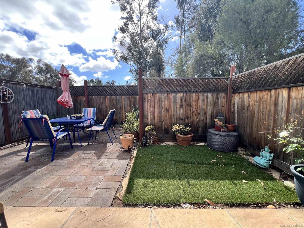 10184 Aviary Dr - photo 20