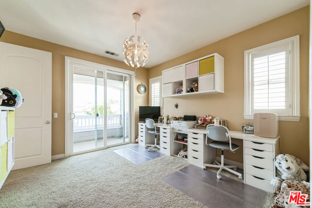12530 Longacre Avenue, Granada Hills CA: https://media.crmls.org/mediaz/a1c3eae2-c883-4537-93e4-eed5b5c796d9.jpg