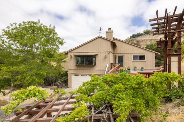 453 Corral De Tierra Road,  CA: https://media.crmls.org/mediaz/a1c4a833-9cec-4bb7-92c0-965988a51a5b.jpg