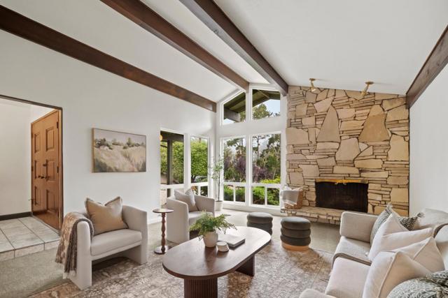10 Wyndemere Vale, Monterey CA: https://media.crmls.org/mediaz/a1c4e10d-7f0a-4bb0-8784-314591e9353e.jpg