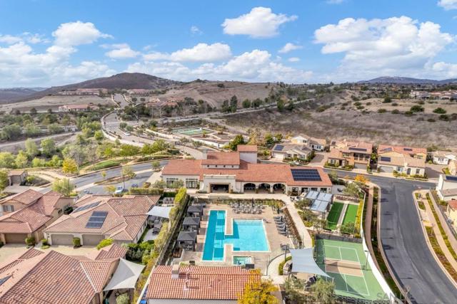 Image 41 of 54 For 7972 Lusardi Creek Ln