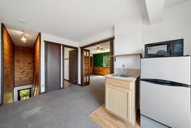 1315 Sunset Ridge Road, Los Gatos CA: https://media.crmls.org/mediaz/a1c554aa-493e-4d44-8c41-15245ec84d4b.jpg