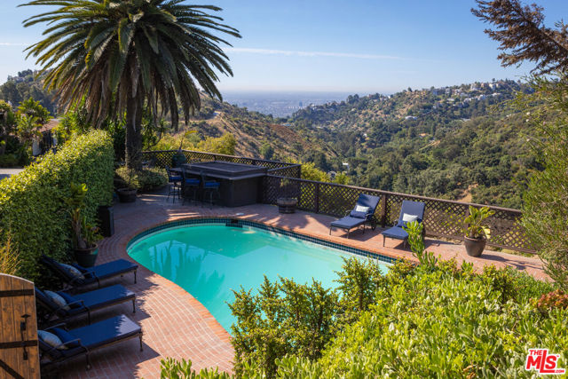 8207 Mulholland Drive, Los Angeles CA: https://media.crmls.org/mediaz/a1c88f8d-49db-4a70-851c-222d9281f915.jpg