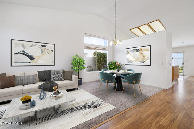 7744 Hayward Street, Ventura CA: https://media.crmls.org/mediaz/a1c9055e-9fb7-4d54-a2ef-7760e0f83cb2.jpg