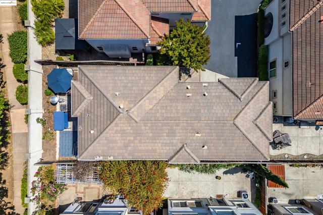 569 Primitivo Ct, Fairfield CA: https://media.crmls.org/mediaz/a1ca1410-de6e-4343-8e9c-45ee9ba6f1f2.jpg
