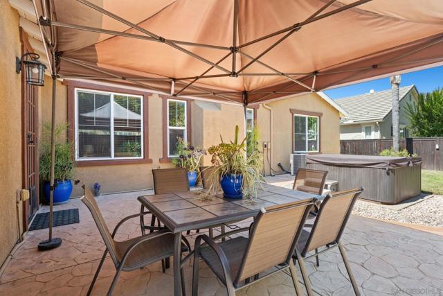 2954 Rangpur Court, Escondido CA: https://media.crmls.org/mediaz/a1ca8cd4-369d-49ed-b02e-8b9c3f4463de.jpg