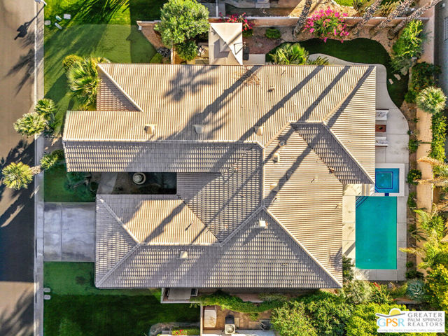 35871 Calle Raphael, Cathedral City CA: https://media.crmls.org/mediaz/a1cacb59-2744-488a-b244-c756c8eacdbe.jpg