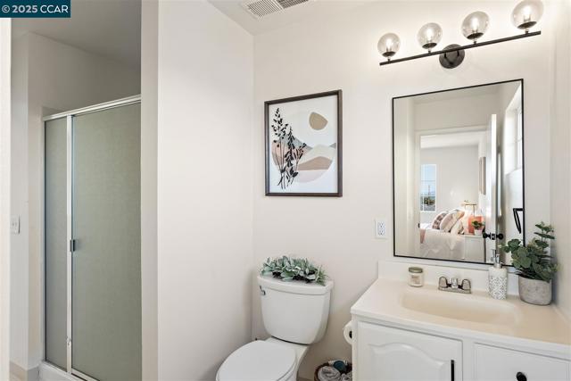 2283 Greenwich Rd, San Pablo CA: https://media.crmls.org/mediaz/a1cadfb6-7851-420a-a863-d505b05aa560.jpg