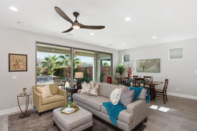 82420 Round Valley Drive, Indio CA: https://media.crmls.org/mediaz/a1cafd15-1374-4dc8-a312-fcdfa1fb0c3e.jpg