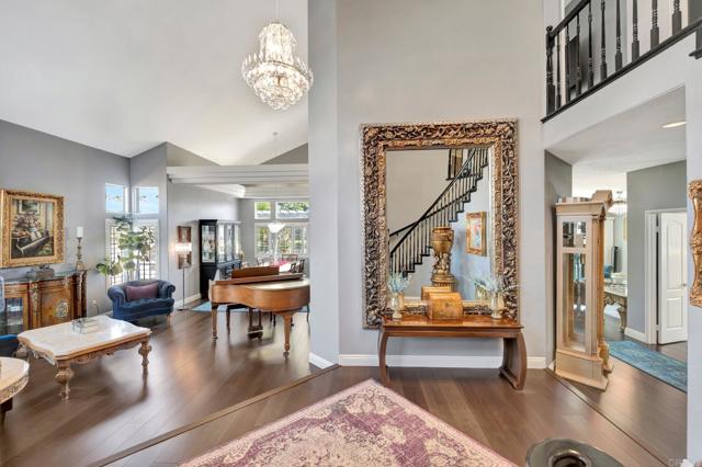 1359 Corte Alveo, Oceanside CA: https://media.crmls.org/mediaz/a1ccb7de-da69-40d9-837f-2a5b59fe28e1.jpg