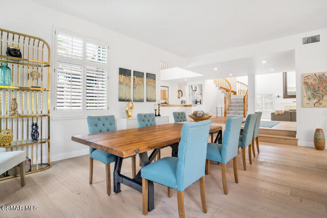 6057 Rainbow Hill Road, Agoura Hills CA: https://media.crmls.org/mediaz/a1cd63d3-e5e7-45c7-982c-7728f4475e49.jpg