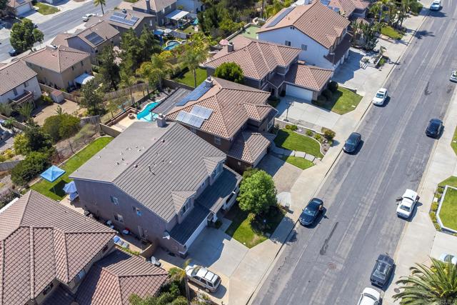 858 Via Barquero, San Marcos CA: https://media.crmls.org/mediaz/a1cec7f2-d59e-4b68-bd6c-c70fdfcc2b73.jpg