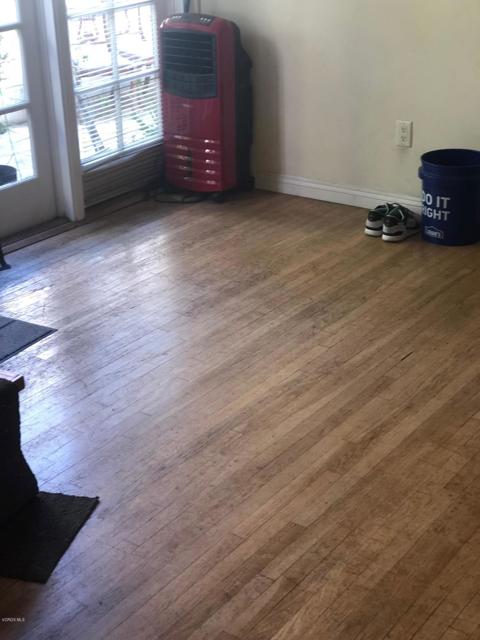 2220 Channel Drive, Ventura CA: https://media.crmls.org/mediaz/a1ced888-7467-401b-8dd7-c973708838a0.jpg