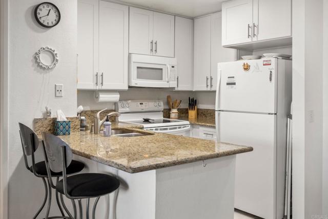 Detail Gallery Image 12 of 44 For 999 N Pacific St #C201,  Oceanside,  CA 92054 - 1 Beds | 1 Baths