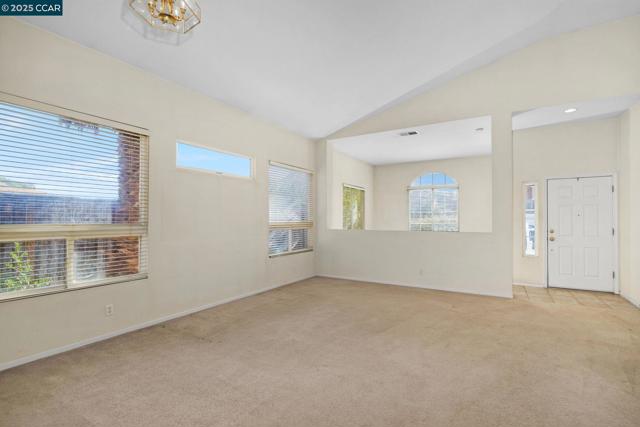 109 Greenmeadow Cir, Pittsburg CA: https://media.crmls.org/mediaz/a1cf65ce-3a56-45fe-a5d7-3c3c1aba9e95.jpg