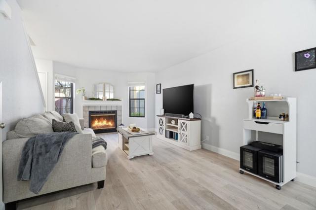 251 Gibson Drive, Hollister CA: https://media.crmls.org/mediaz/a1d11daa-b4bb-4d0a-957c-e5a0d5493fcc.jpg