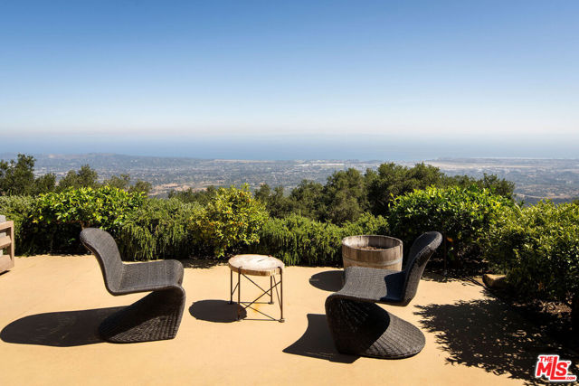 5651 W Camino Cielo, Santa Barbara CA: https://media.crmls.org/mediaz/a1d18127-98d6-493d-aac1-d645ac1d0b47.jpg