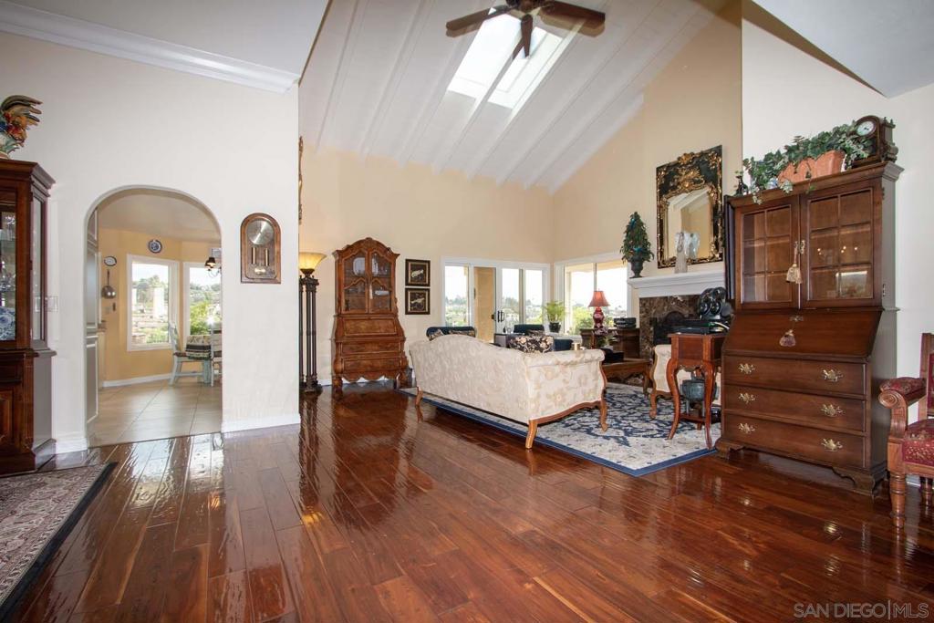 MLS #250041409SD image #7